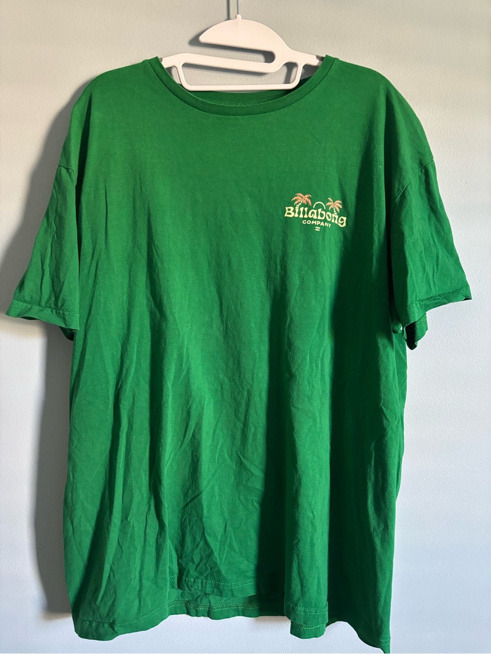 Billabong Green Short-Sleeve Tee with Chest Logo